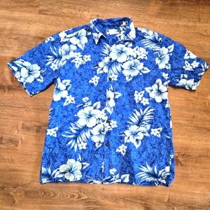 Vintage Two Palms Hawaiian Blue and White Floral Button Down Shirt Size Medium
